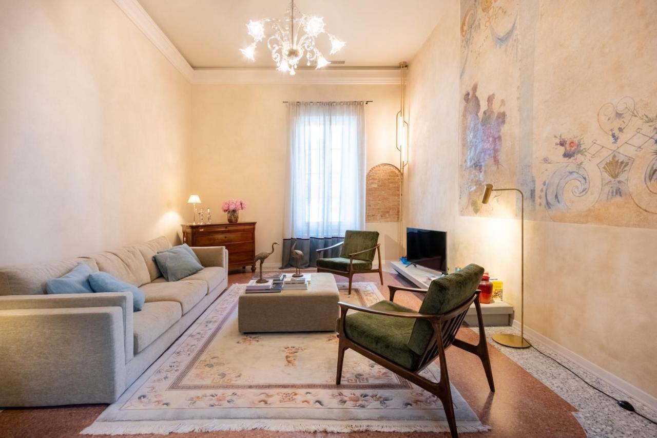 Palazzo Borgoloco Apartment Венеция Екстериор снимка