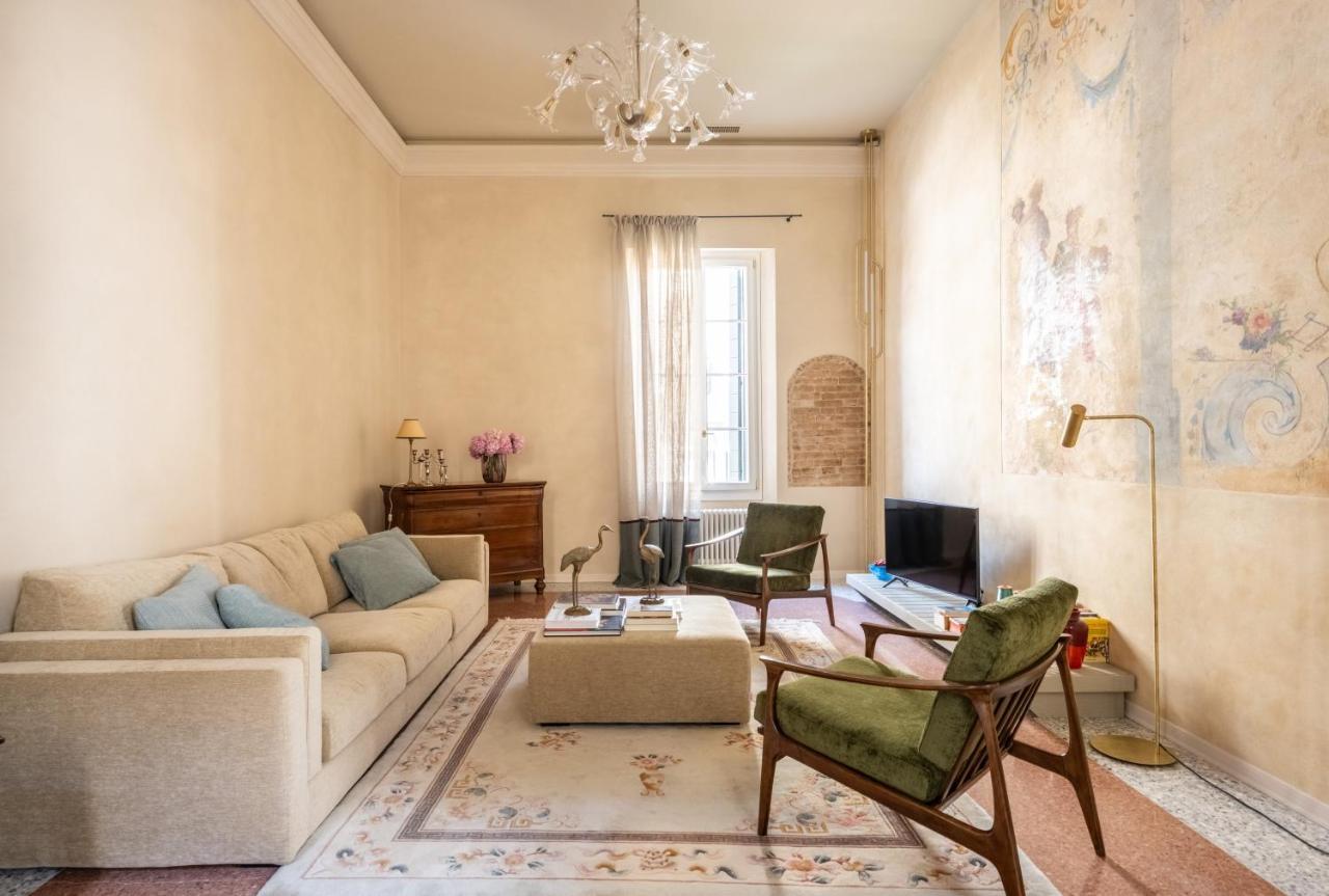 Palazzo Borgoloco Apartment Венеция Екстериор снимка