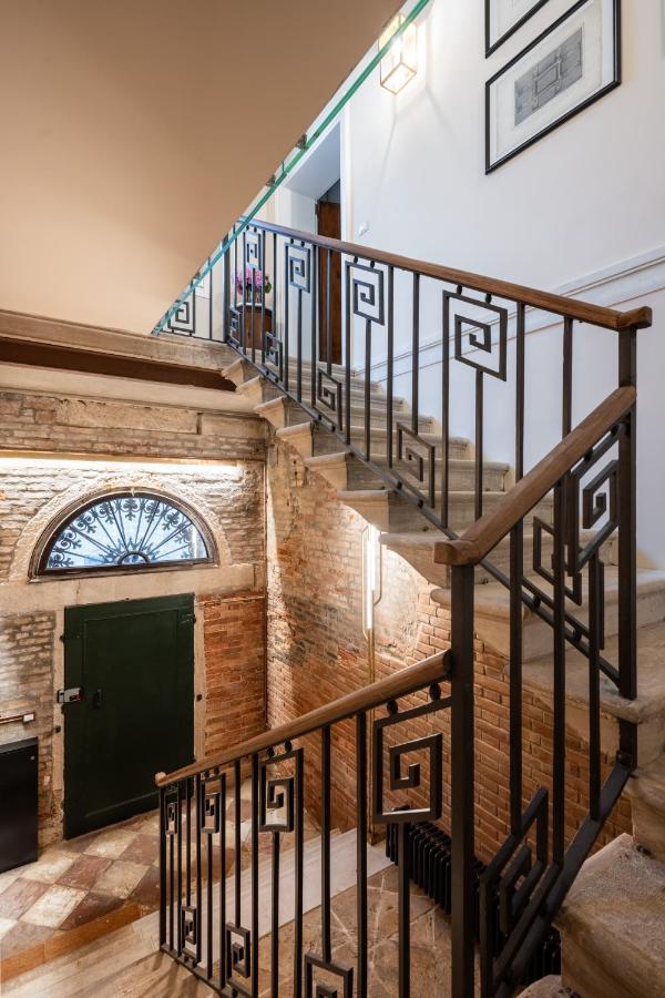 Palazzo Borgoloco Apartment Венеция Екстериор снимка